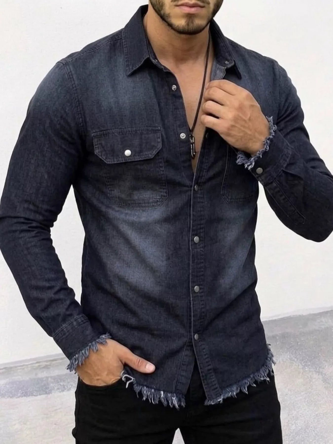 NEWYORKLISTED ATLAS MEN'S COLLECTION – Men's frayed-hem denim-look button-down shirt, product image 5