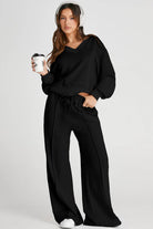 NEWYORKLISTED STYLE COLLECTION: V-Neck Long Sleeve Top and Pants Active Set - NEWYORKLISTED