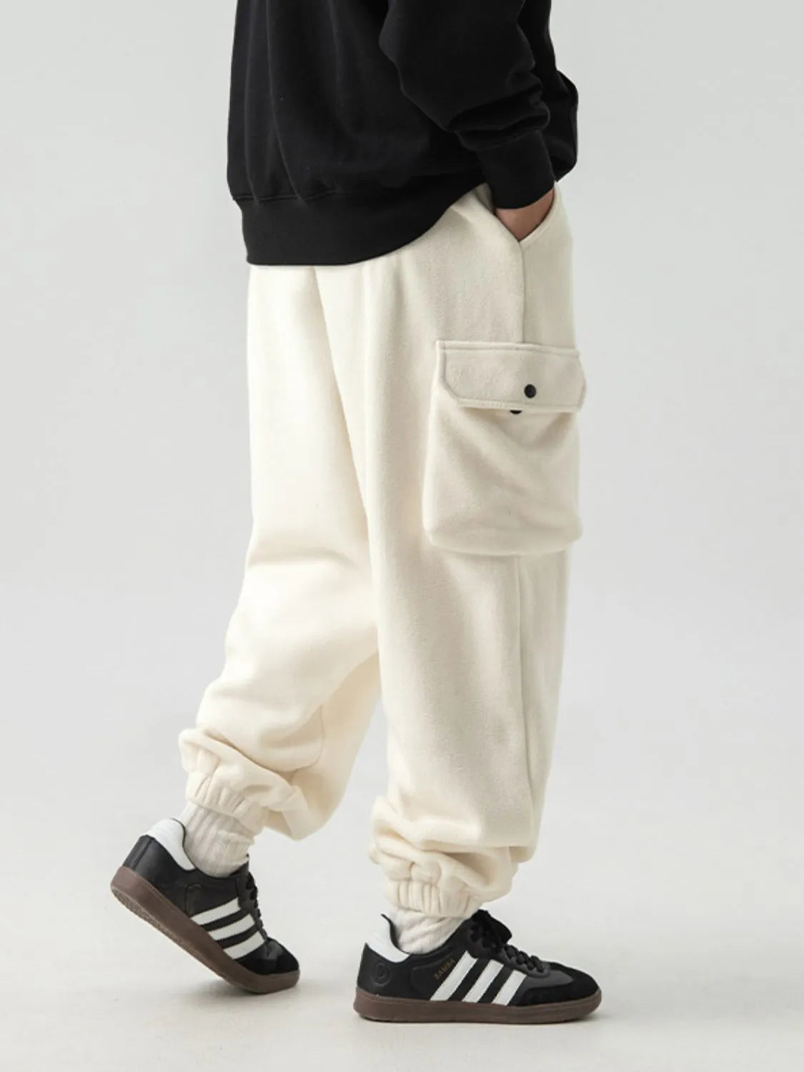 NEWYORKLISTED ATLAS MEN'S COLLECTION: Men's Plus Size Elastic Waist Joggers with Pockets in Ivory 