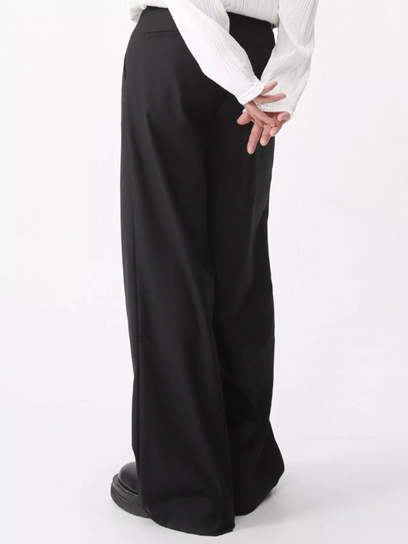 NEWYORKLISTED ATLAS MEN'S COLLECTION – Men's high-waisted wide-leg adjustable trousers, product image 4