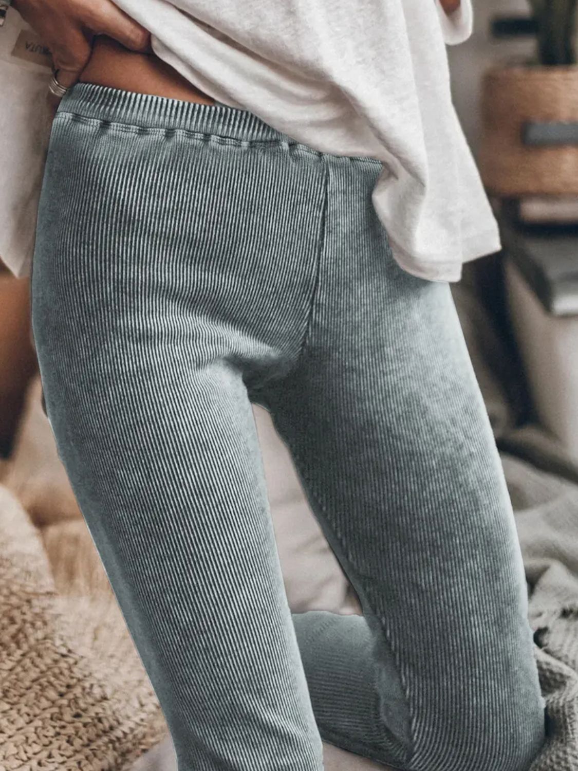 Ribbed Elastic Waist Leggings - NEWYORKLISTED