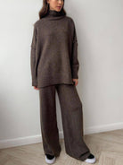 NEWYORKLISTED STYLE COLLECTION: Turtleneck Long Sleeve Top and Pants Sweater Set - NEWYORKLISTED