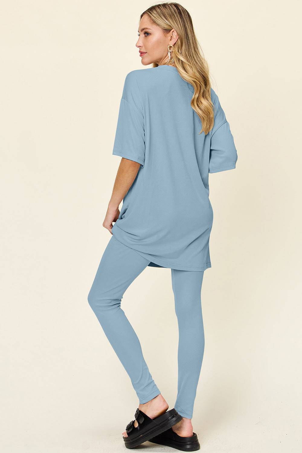 NEWYORKLISTED STYLE COLLECTION:  Round Neck Dropped Shoulder T-Shirt and Leggings Set - NEWYORKLISTED