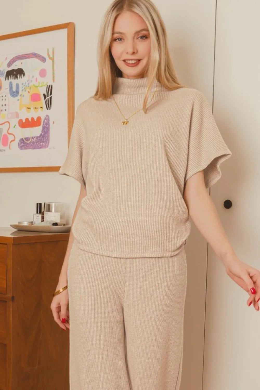 NEWYORKLISTED STYLE COLLECTION: Sweater Mock Neck Top &amp; Long Pants Set