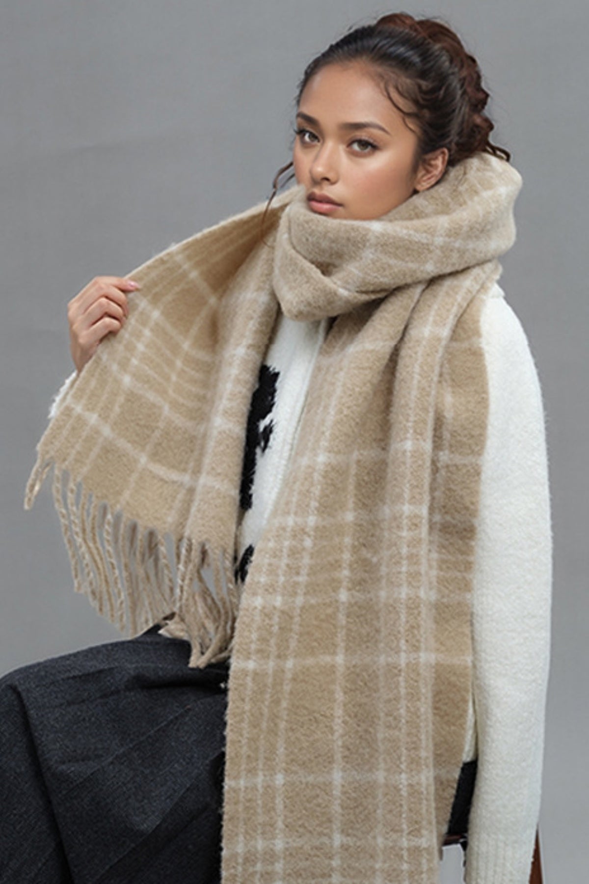 NEWYORKLISTED STYLE COLLECTION: Fringe Plaid Thermal Scarf - NEWYORKLISTED