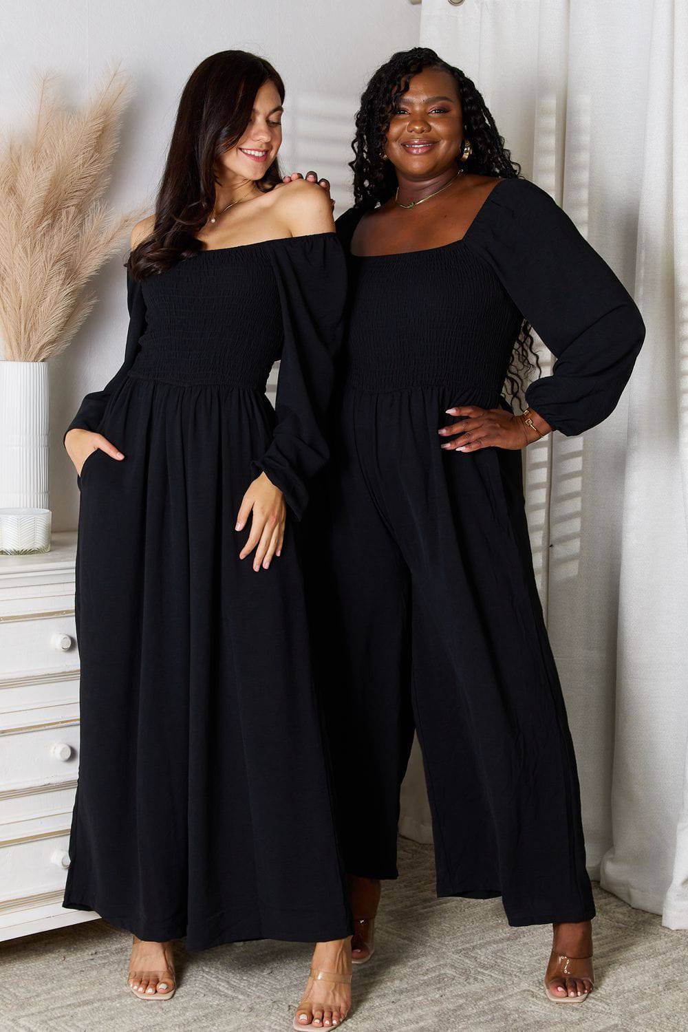 NEWYORKLISTED STYLE COLLECTION: Effortless Elegance Square Neck Jumpsuit with Pockets - NEWYORKLISTED