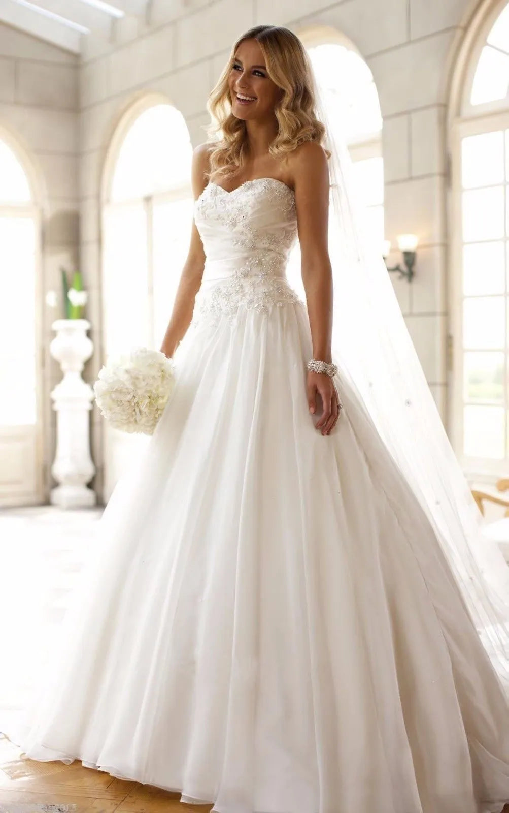 NEWYORKLISTED ELEGANT BRIDE COLLECTION: Strapless Wedding Dress - NEWYORKLISTED
