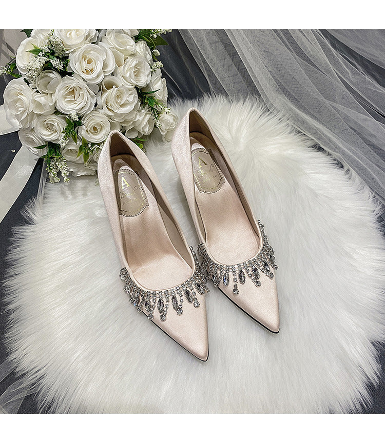 Women Bridal Shoes Silk Satin Wedding Dress Shoes Bridesmaid High Heels Fringe Pearls Bridals Shoes - NEWYORKLISTED