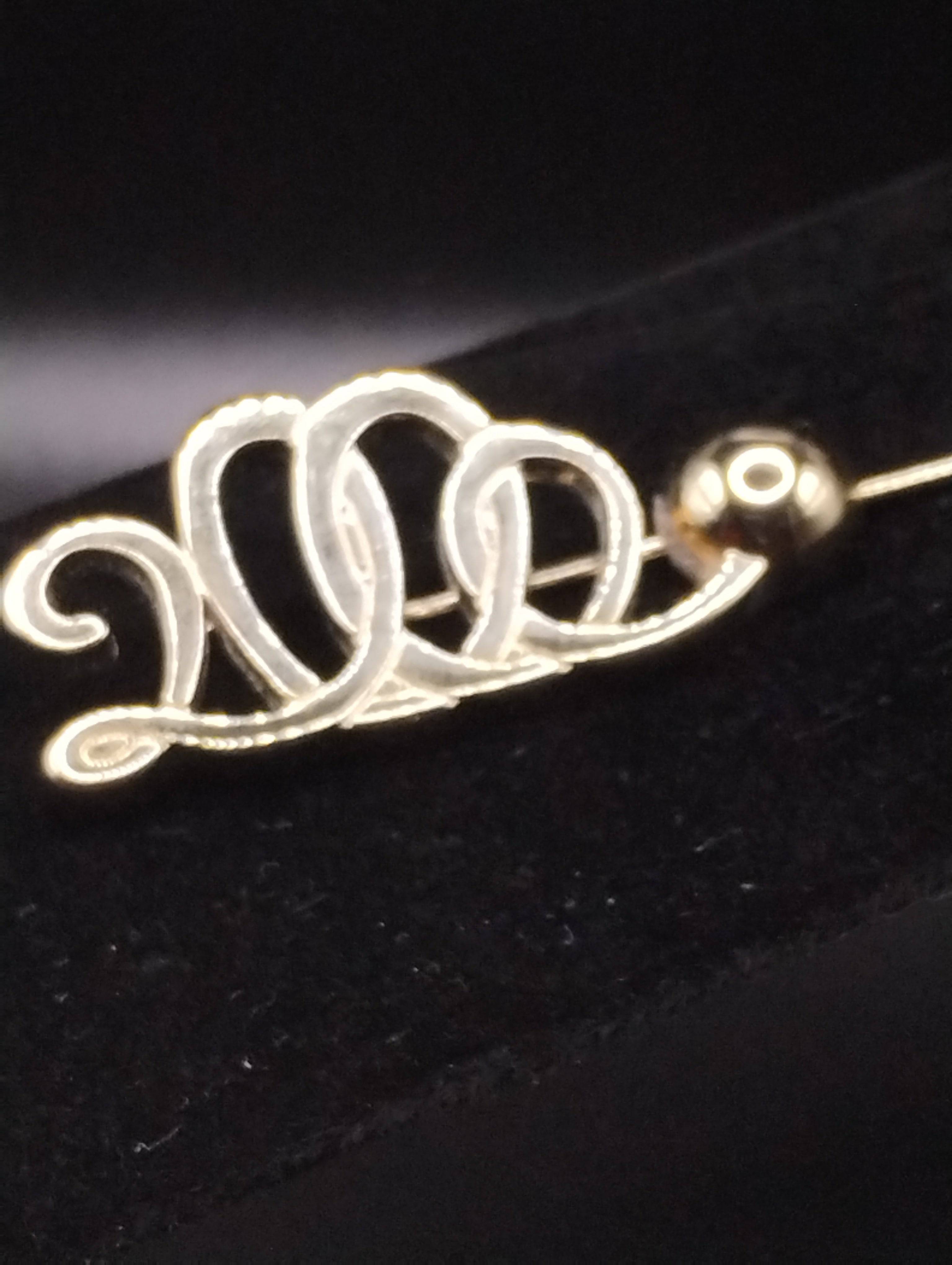 NEWYORKLISTED Vintage - SALVATORE FERRAGAMO Fashion Scarf Pin - NEWYORKLISTED