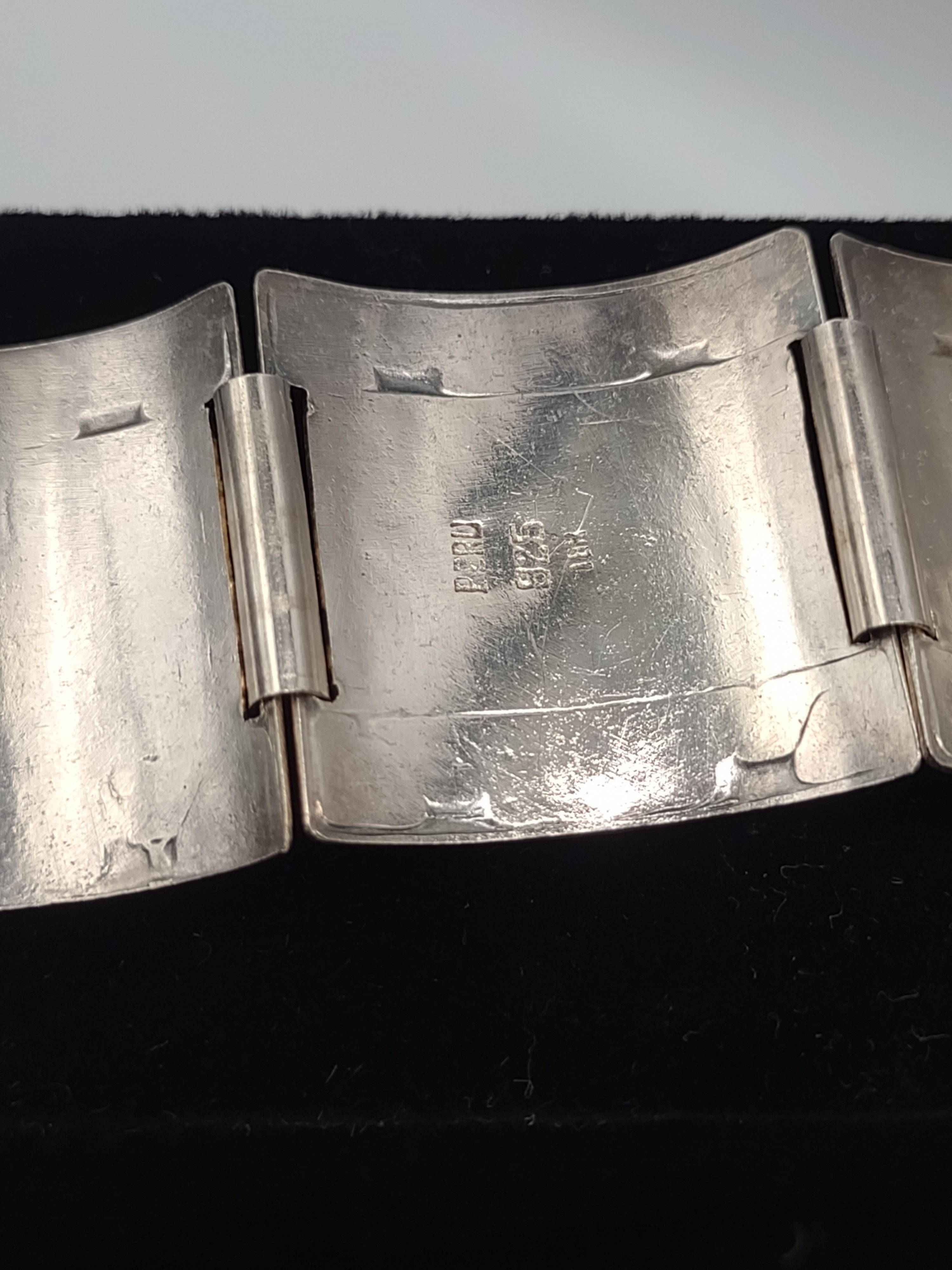 NEWYORKLISTED Vintage Jewelry Collection - Aztec Majesty Sterling Silver Bracelet - NEWYORKLISTED