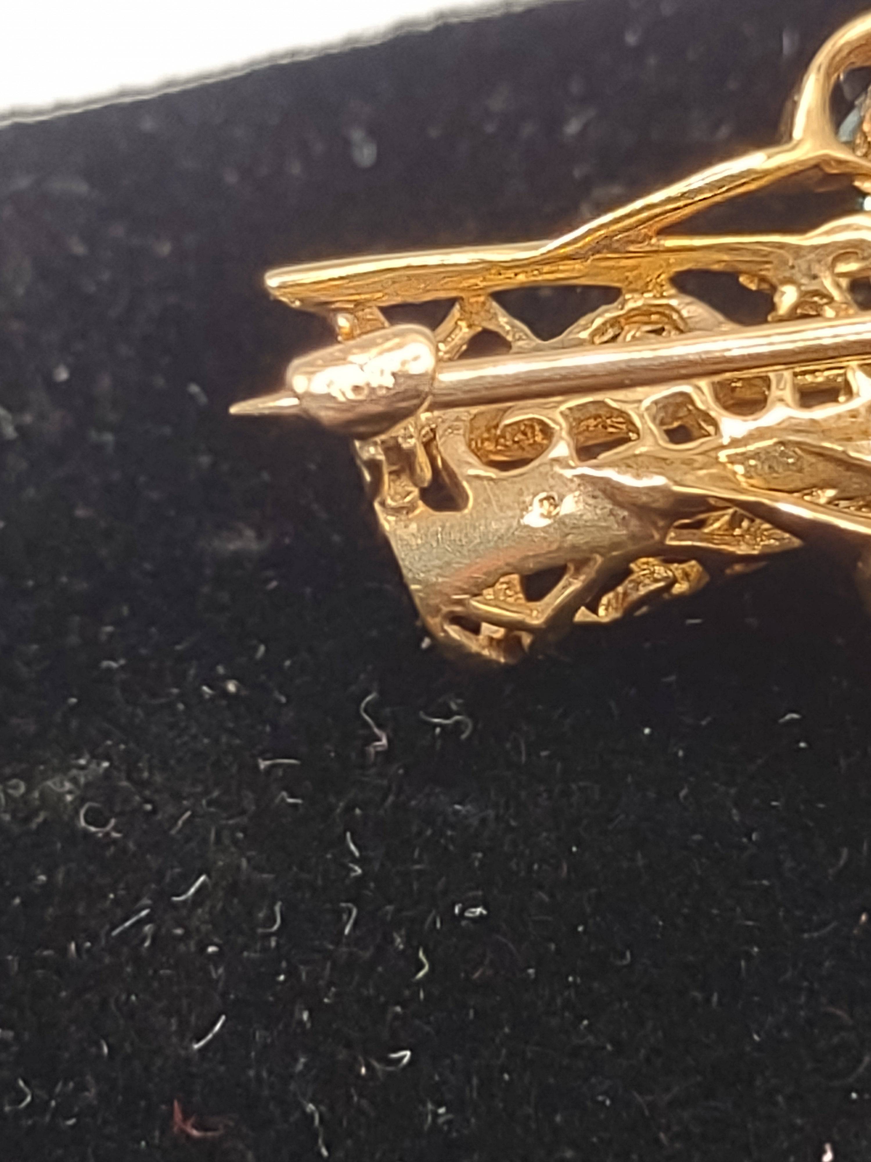 NEWYORKLISTED Vintage Jewelry Collection - Late 1920s Aquamarine Candy Delight 10K Gold Brooch - NEWYORKLISTED