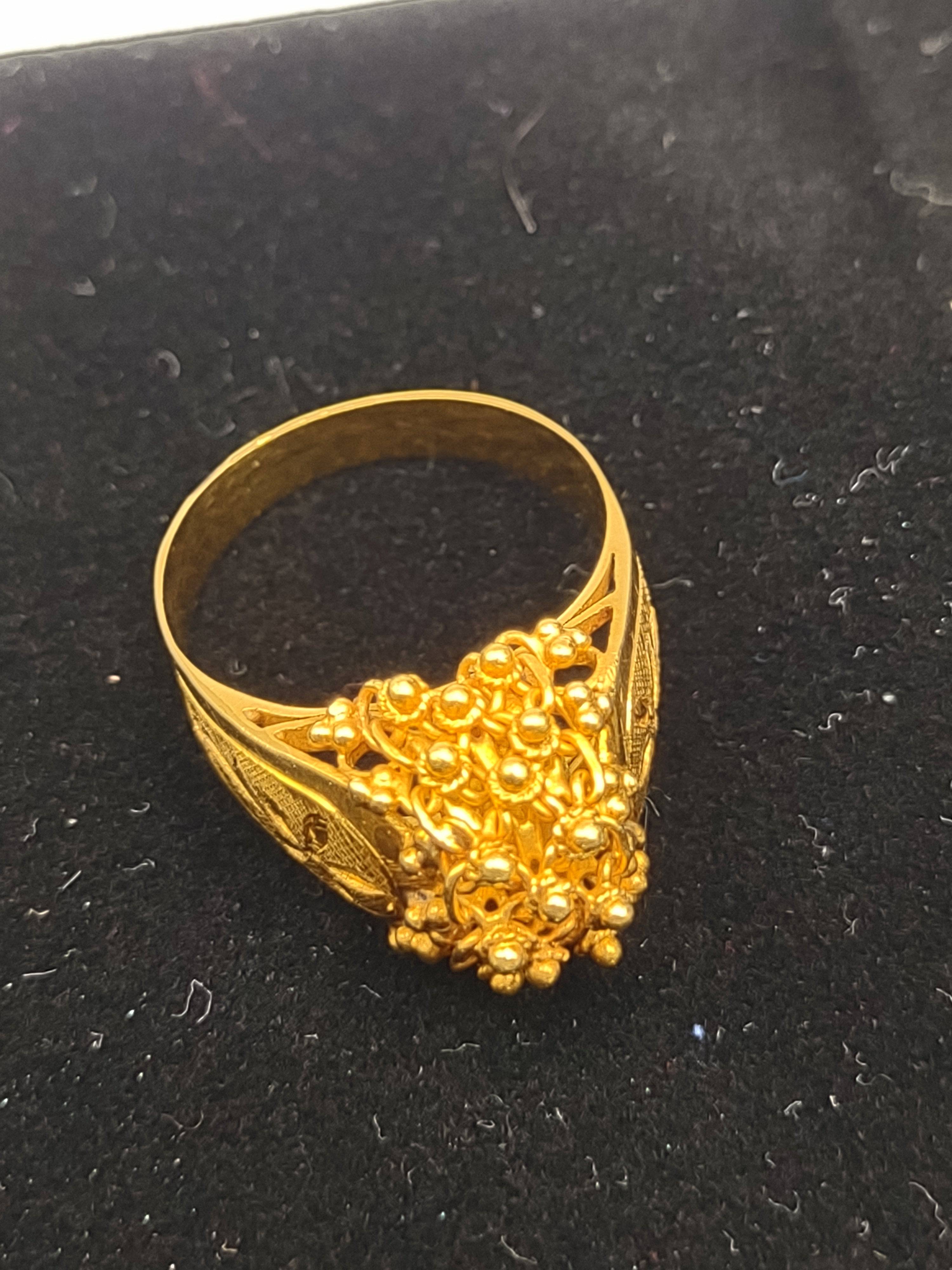NEWYORKLISTED Vintage Jewelry Collection - Bollywood Bliss Gold Ring - NEWYORKLISTED