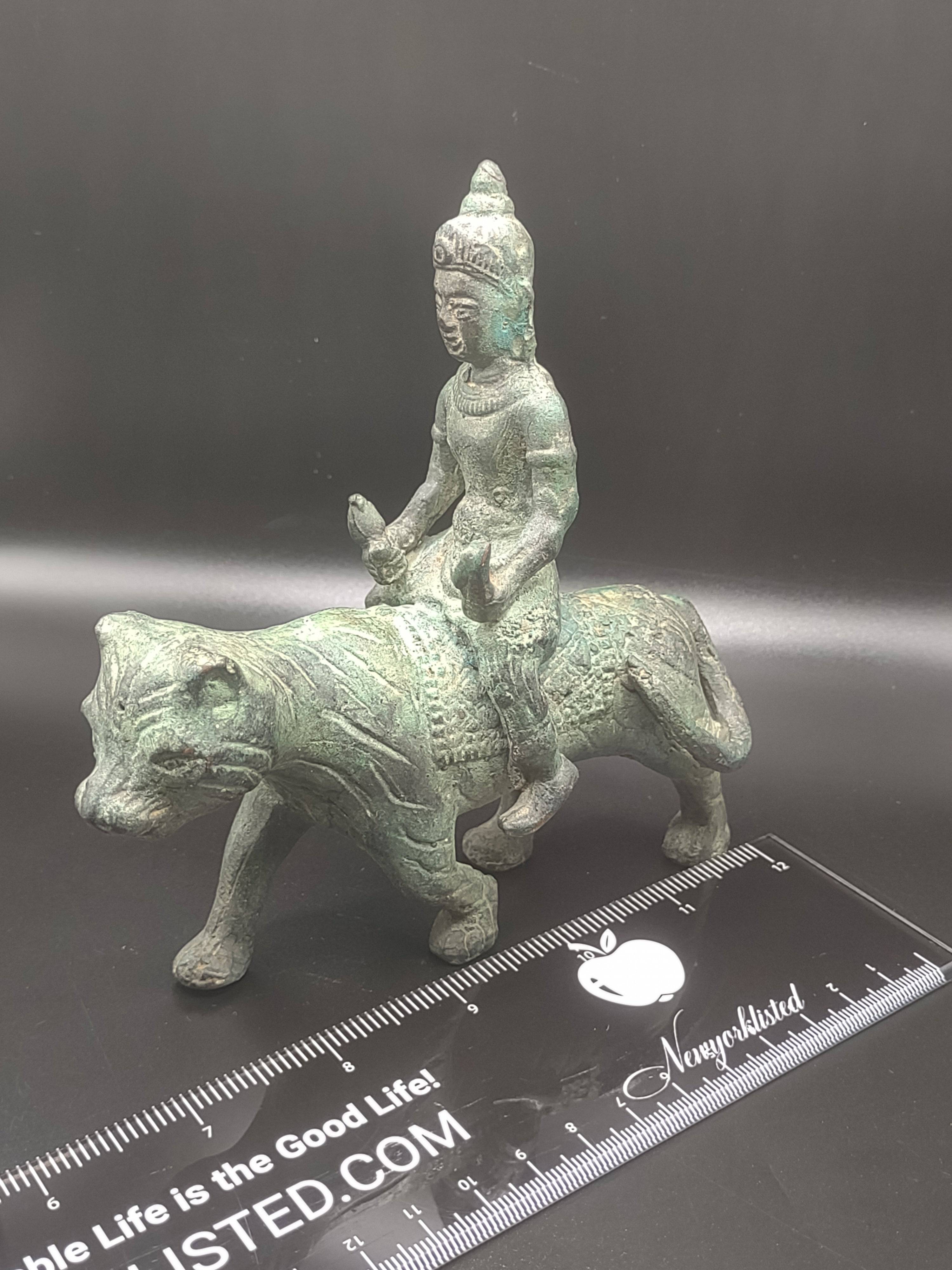 NEWYORKLISTED UNIQUE FINDS 19th Century Bronze Thai Buddha Riding a Tiger with Falcon - NEWYORKLISTED