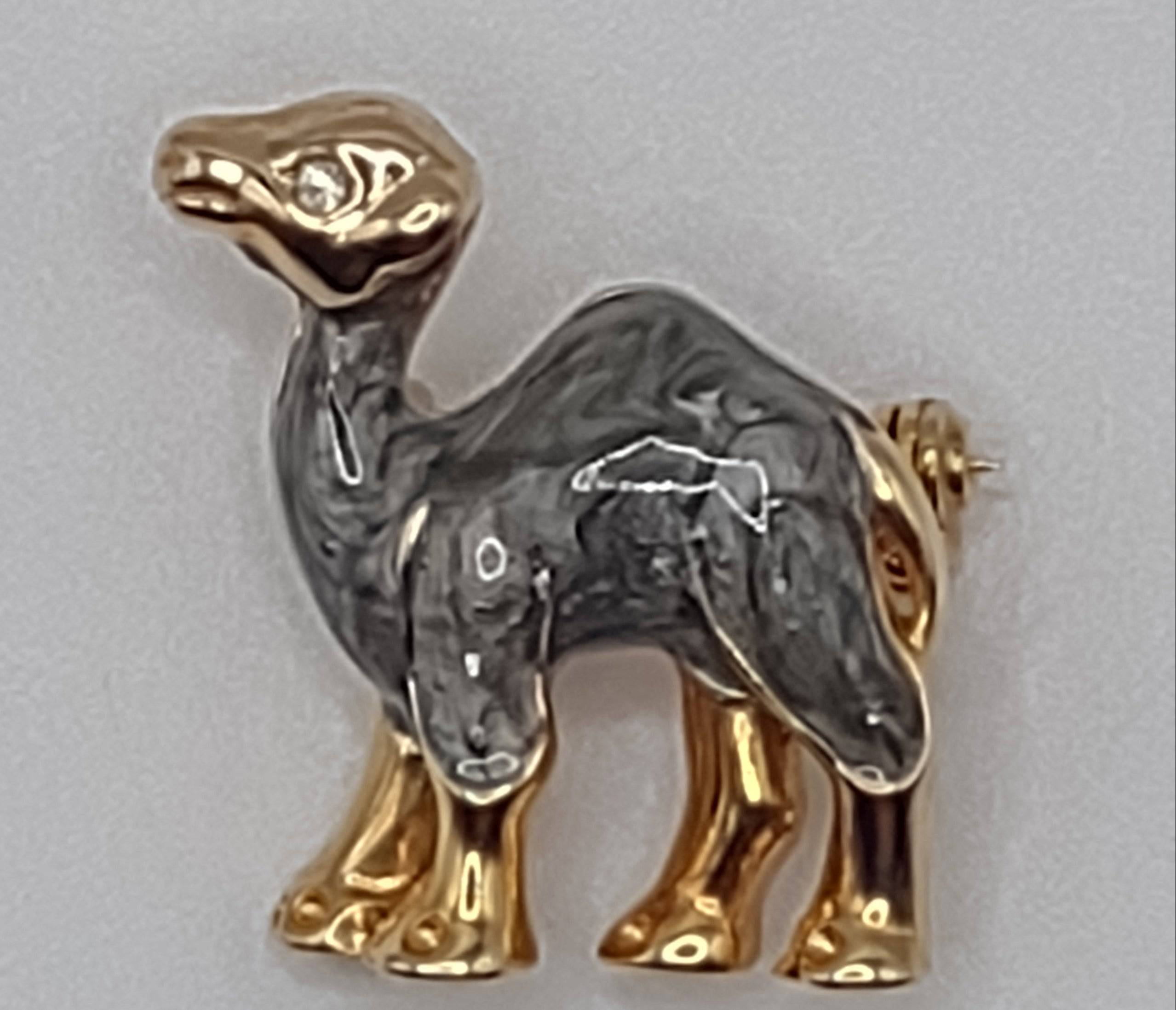 NEWYORKLISTED VINTAGE JEWELRY COLLECTION: Vintage Made in Austria Gold-Plated and Green Enamel Camel Brooch Pin - NEWYORKLISTED