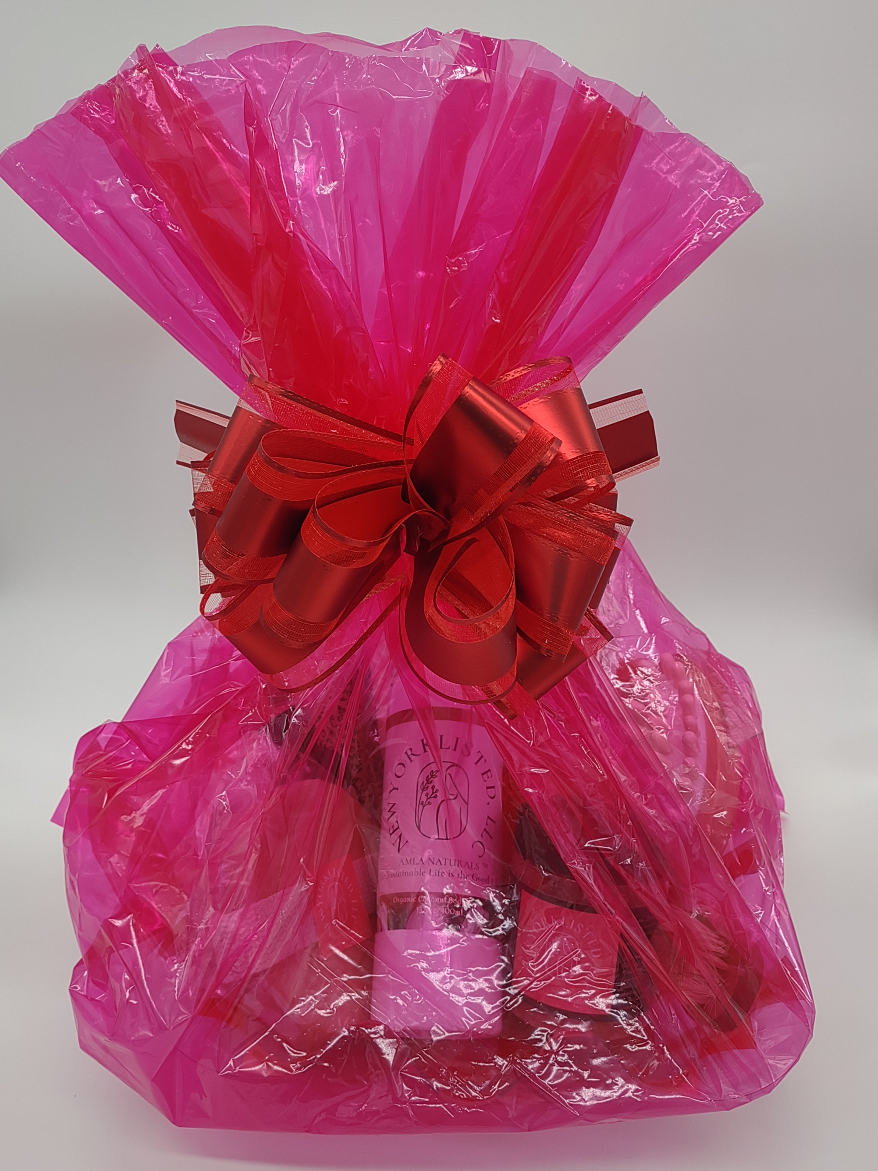 NEWYORKLISTED.COM Valentine's Day Luxury Spa Gift Basket