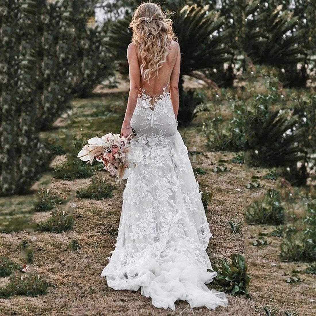 NEWYORKLISTED ELEGANT BRIDE COLLECTION: Lace V-Neck Illusion Backless Mermaid Wedding Gown - NEWYORKLISTED