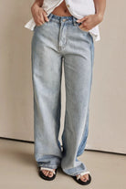 NEWYORKLISTED STYLE COLLECTION: Straight Leg Jeans with Pockets