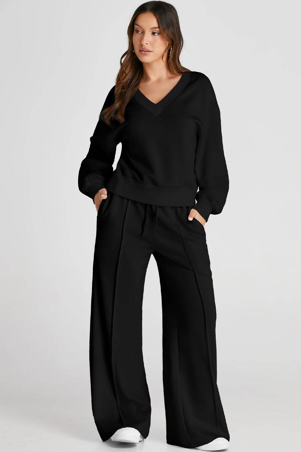 NEWYORKLISTED STYLE COLLECTION: V-Neck Long Sleeve Top and Pants Active Set - NEWYORKLISTED