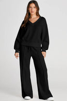 NEWYORKLISTED STYLE COLLECTION: V-Neck Long Sleeve Top and Pants Active Set - NEWYORKLISTED