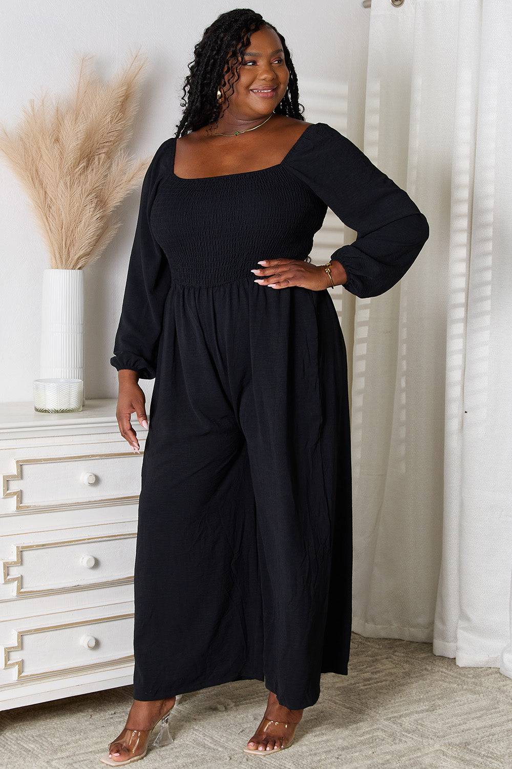 NEWYORKLISTED STYLE COLLECTION: Effortless Elegance Square Neck Jumpsuit with Pockets - NEWYORKLISTED