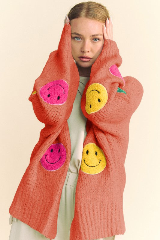 NEWYORKLISTED STYLE COLLECTION: Fuzzy Smiley Face Open-Front Cardigan