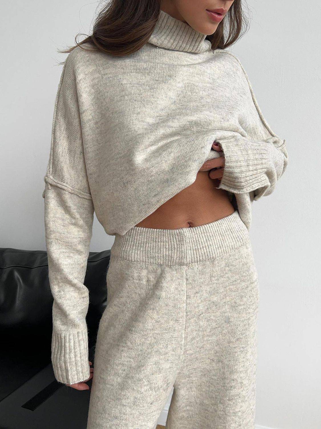 NEWYORKLISTED STYLE COLLECTION: Turtleneck Long Sleeve Top and Pants Sweater Set - NEWYORKLISTED