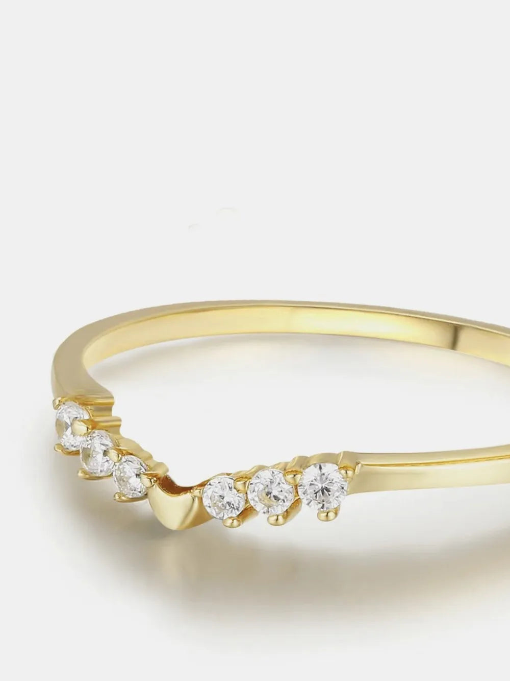 NEWYORKLISTED Valentine's Day Specials: Gold ring with diamonds on a light background